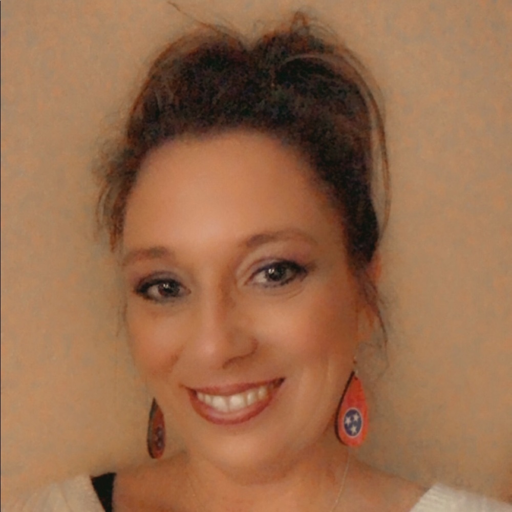 Meet your Posher, Wendy